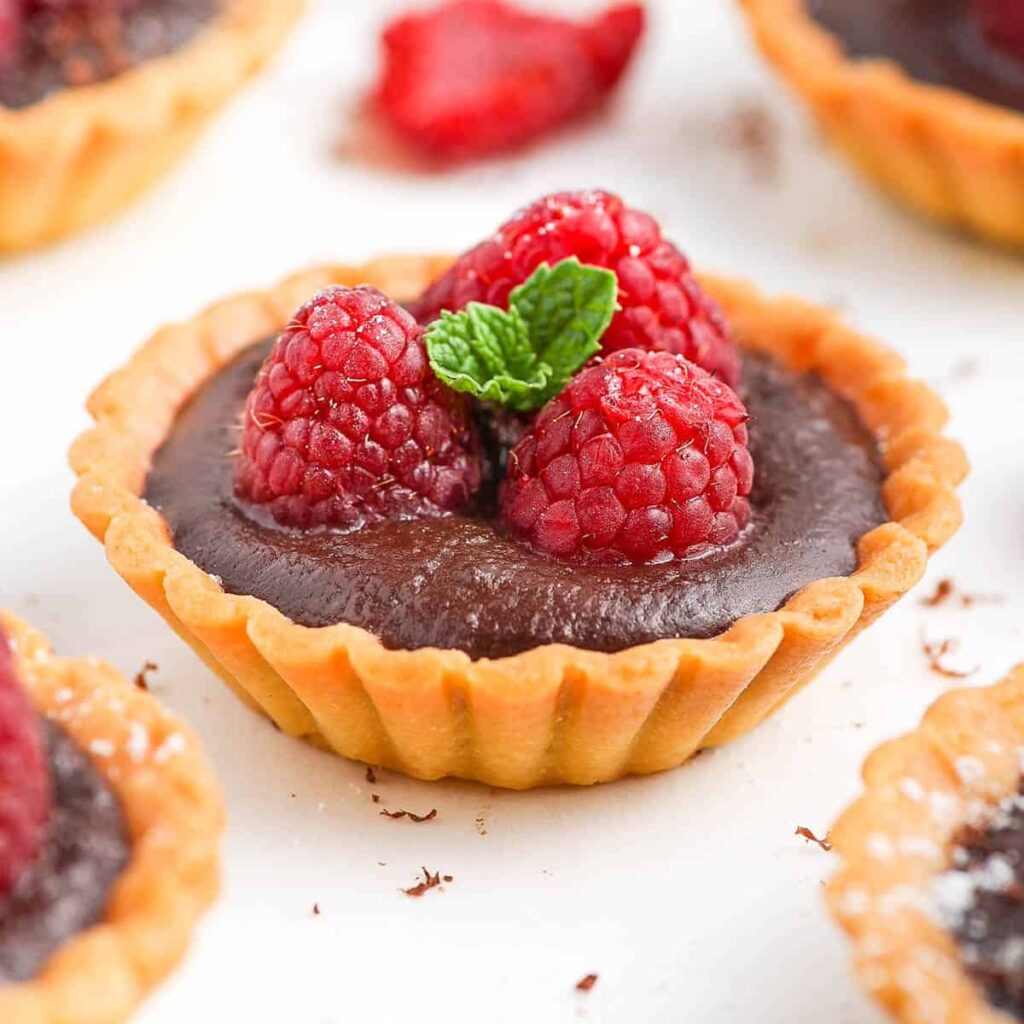 Pastry Class, Pastry, Chocolate Ganache Raspberry Tartlet, Elegant Tart, Elegant Tarts